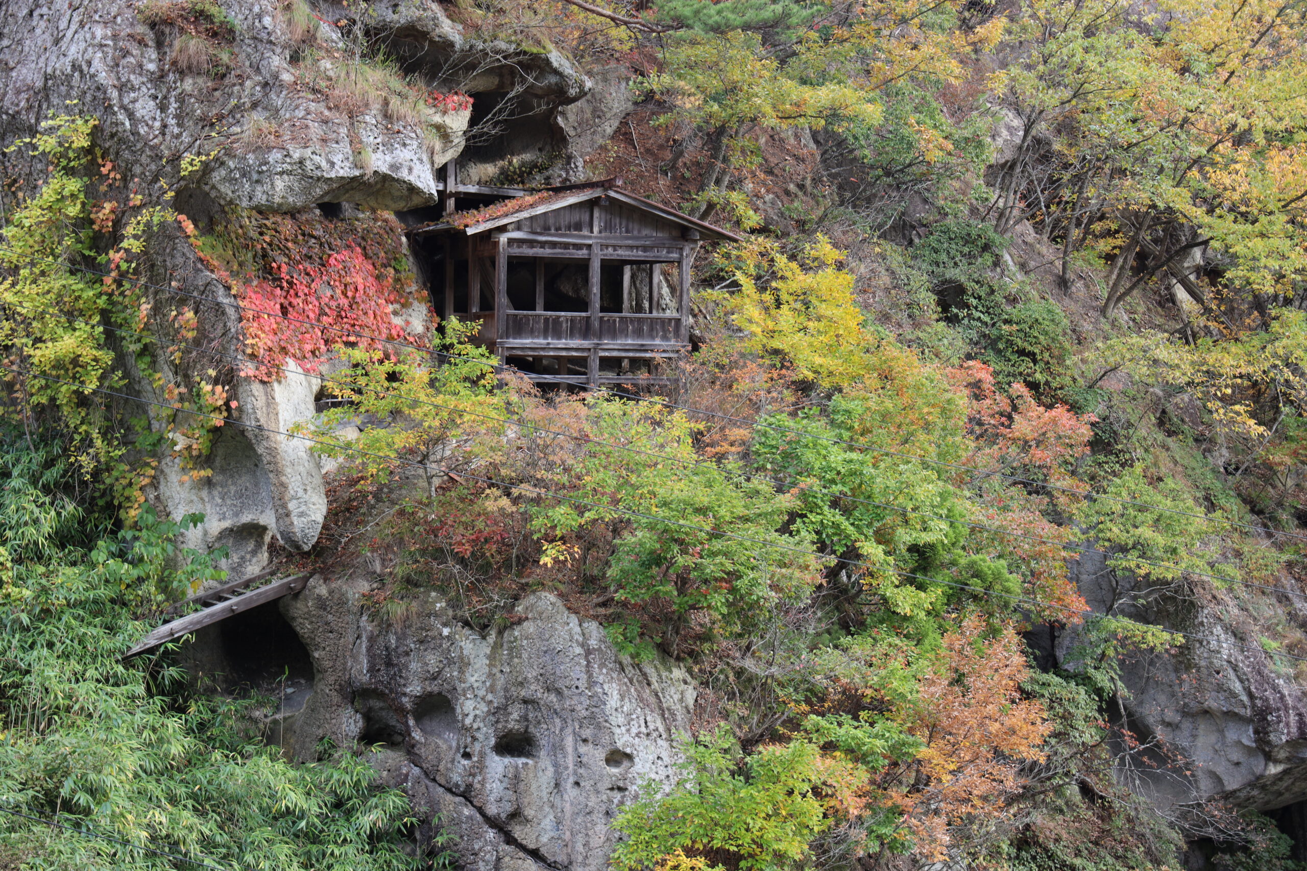山形県山形市の山寺・宝珠山立石寺